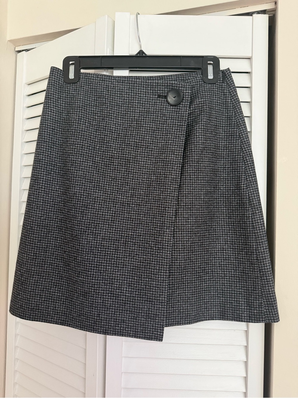 Massimo Dutti Gray Mini Wrap Skirt with Button Detail